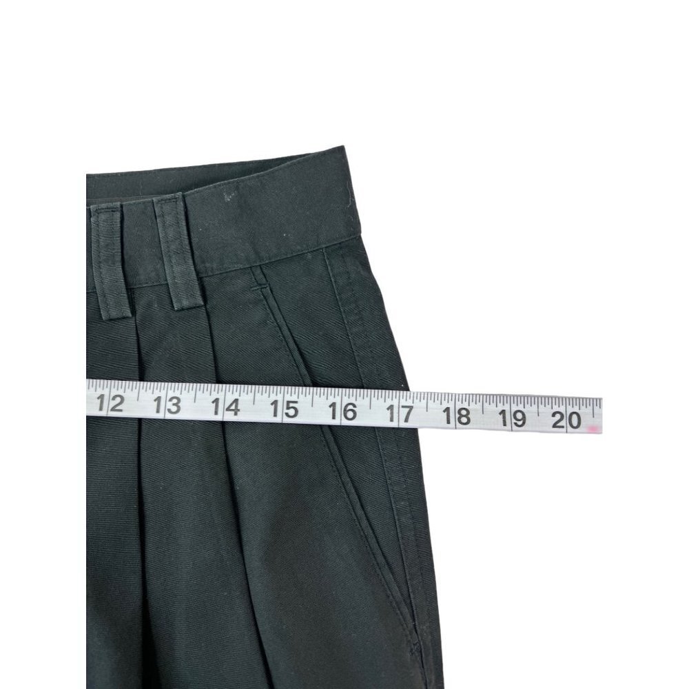 Greg Norman Men's Black Basic Shorts - Picture 5 of 6